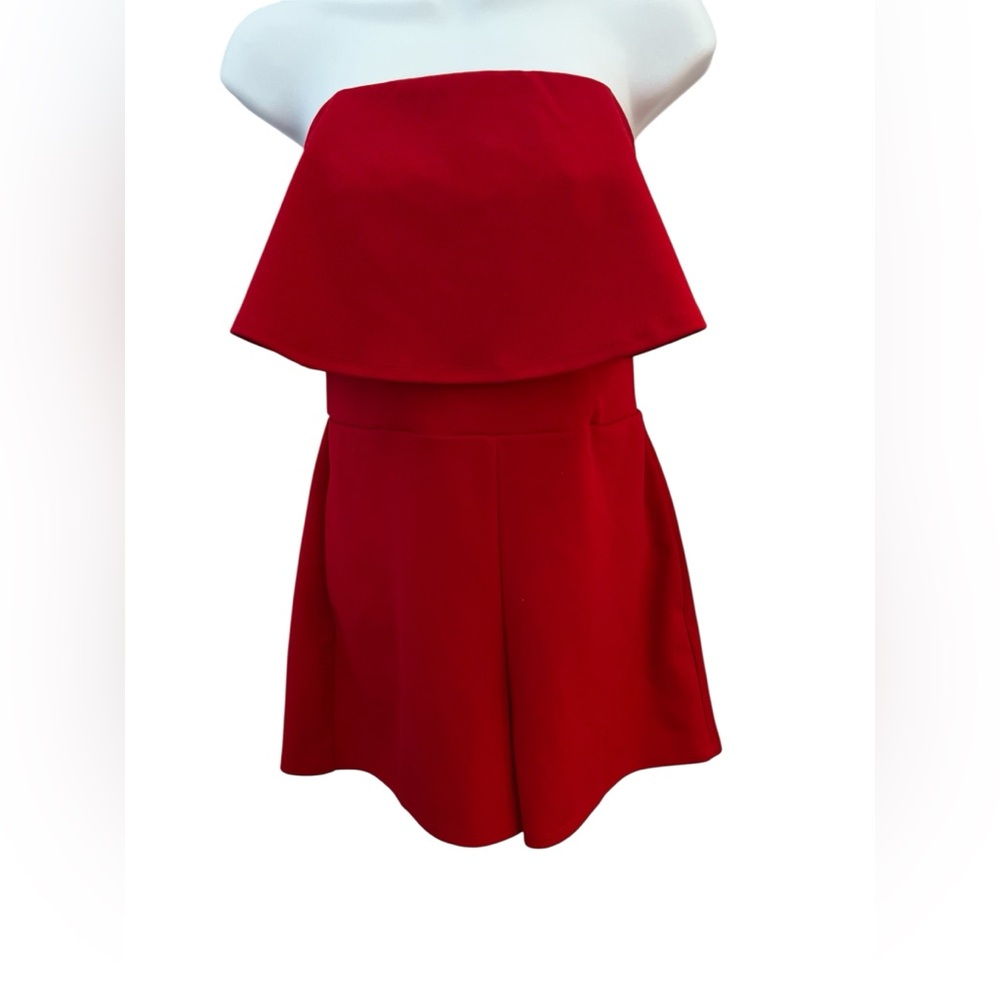 ❤️ GUC CRYSTAL SKY Red Ruffle Strapless Romper | Women’s Medium